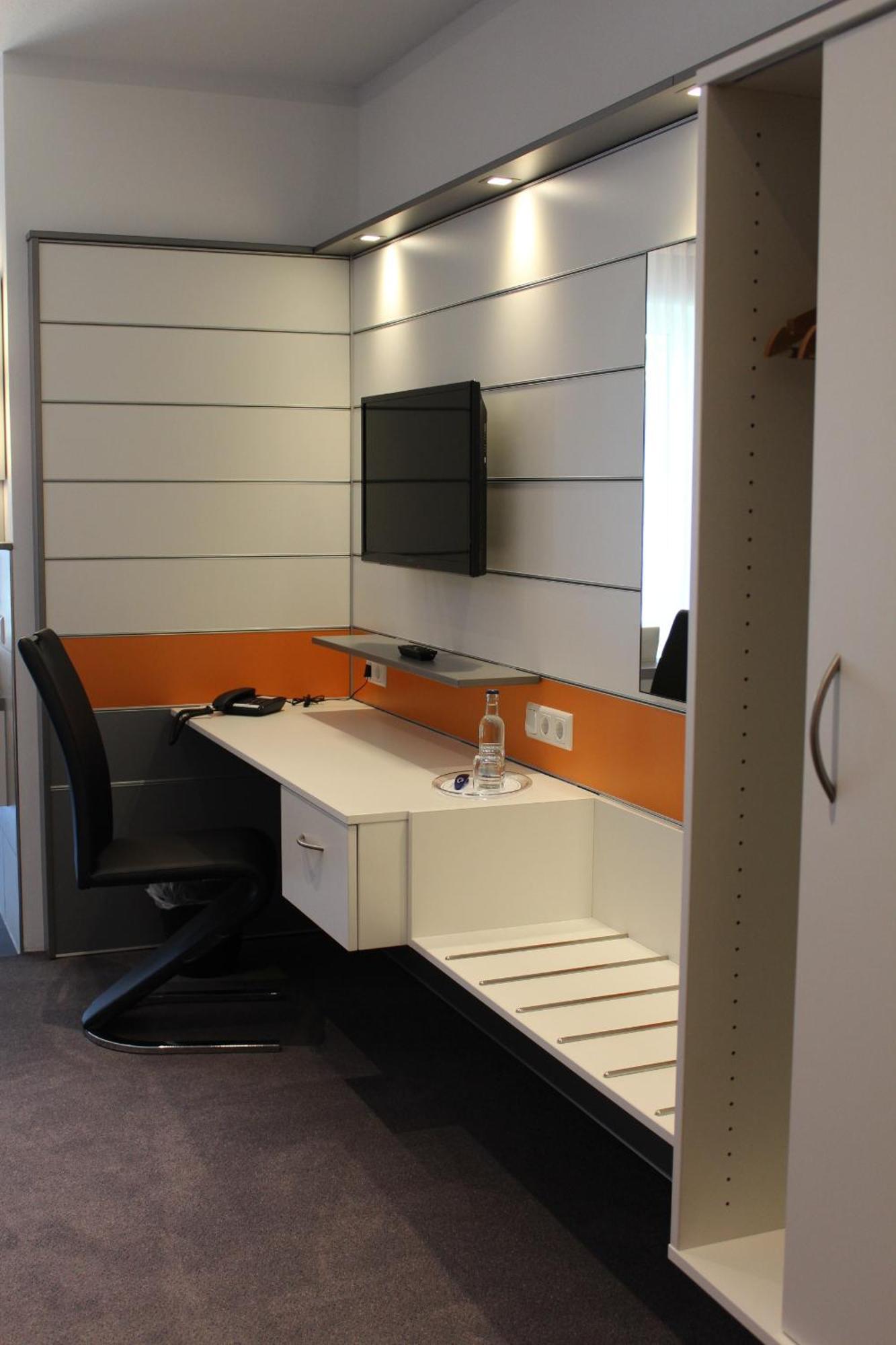 Hotel Ripken Kirchhatten Стая снимка