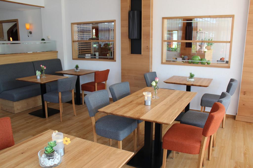 Hotel Ripken Kirchhatten Екстериор снимка