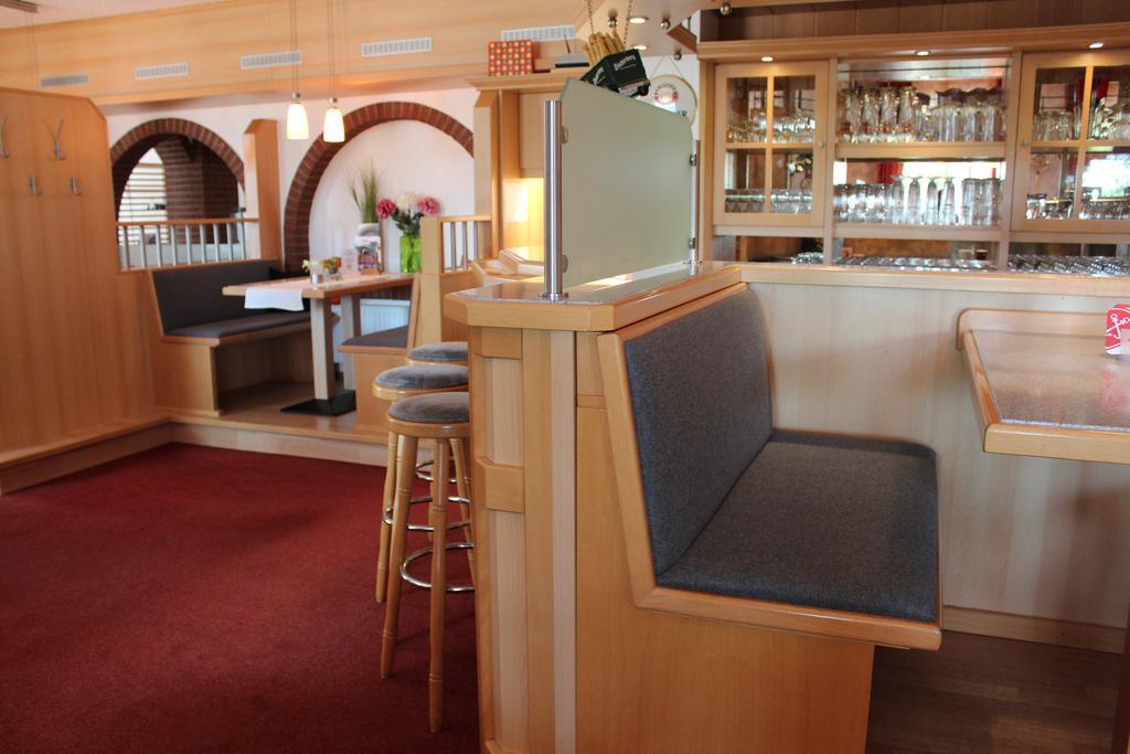 Hotel Ripken Kirchhatten Екстериор снимка